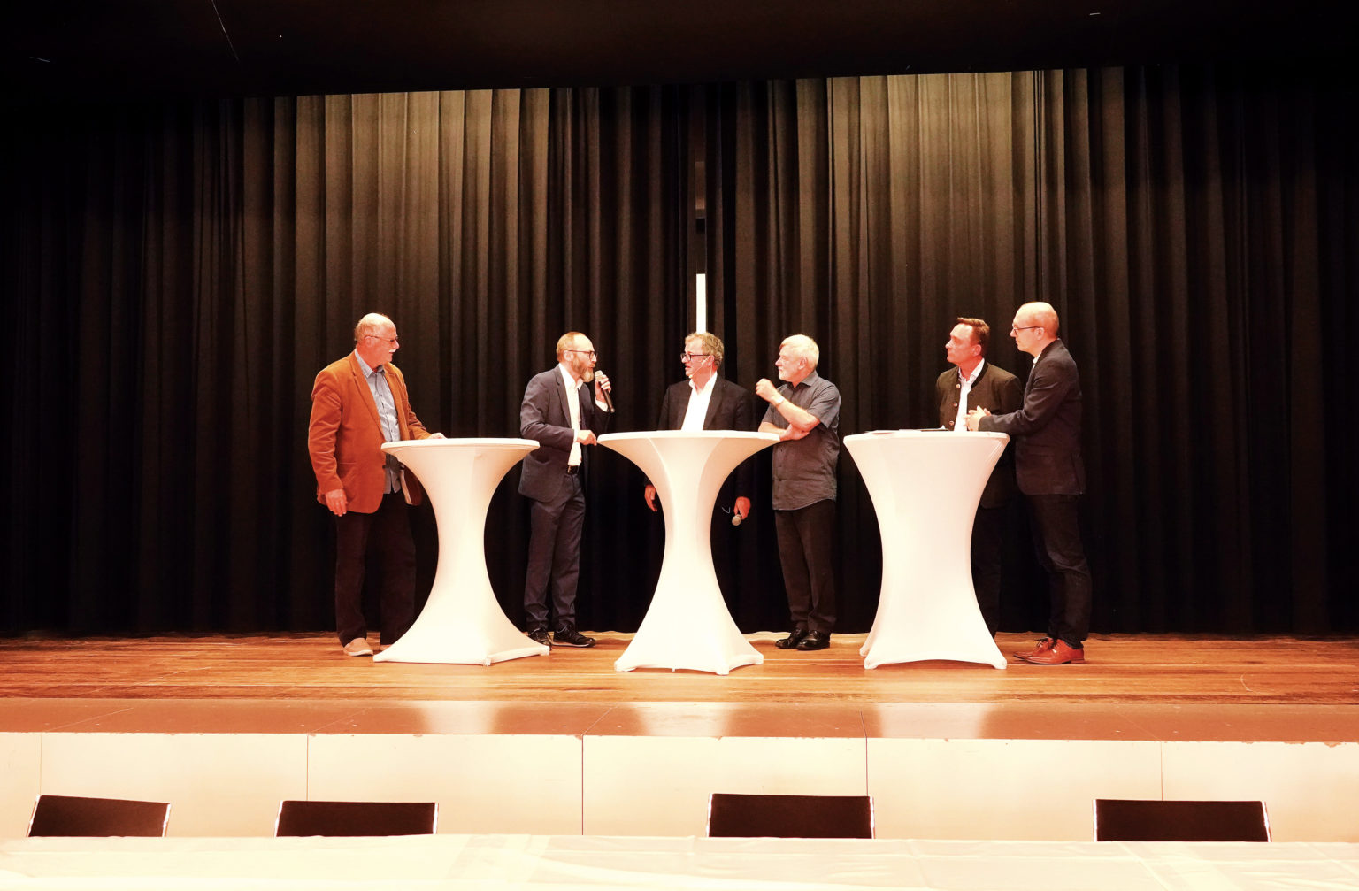 Heinz Bösch, Erich Wyss, Hansruedi Galliker, Rolf Bezjak, Christian Venghaus und David Morf (v.l.). 
Fotos: MAZ