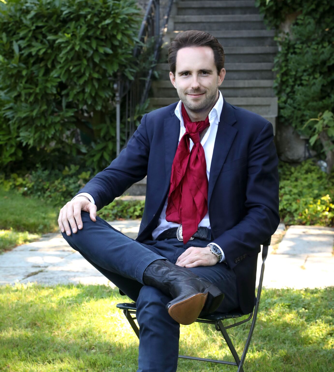 Meilemer Home base: Der Countrysänger Florian Fox im Garten seines Elternhauses.Foto: MAZ