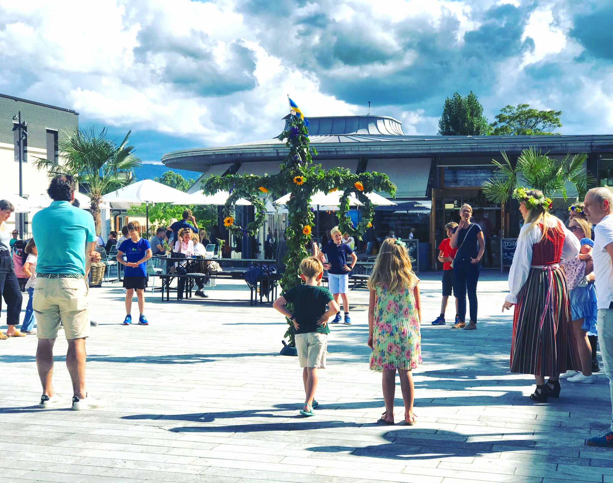 Lycka Mittsommernachtfest_web