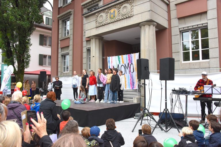 Dorfstrasse_DSC_8461_web