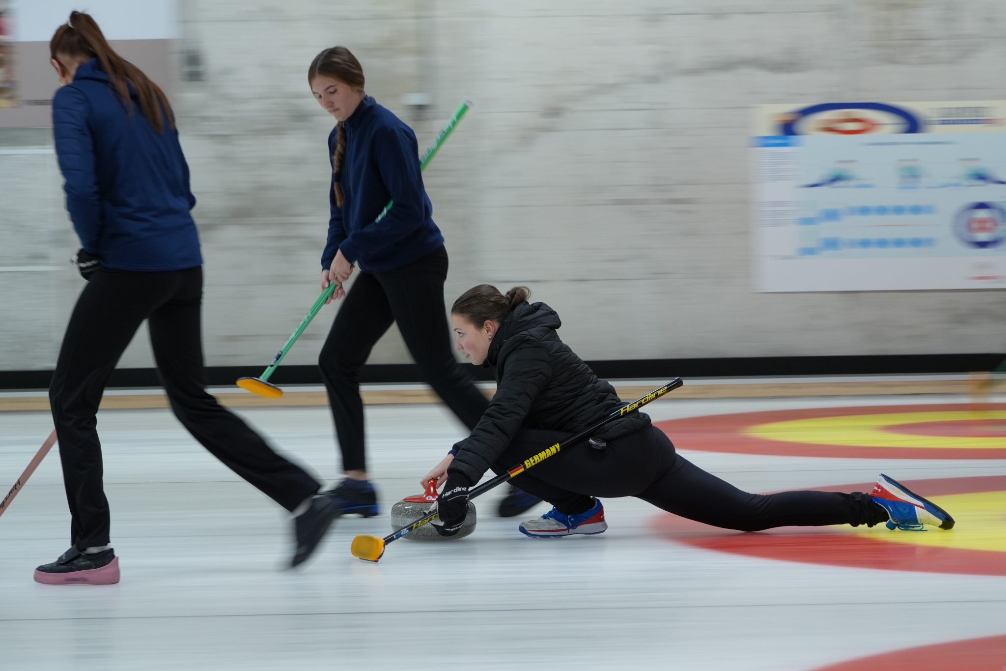 Curling_Juniorinnen-Team Füssen an der Raiffeisen-Trophy_web