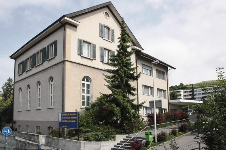 Gemeindehaus_optisch-gerade_web