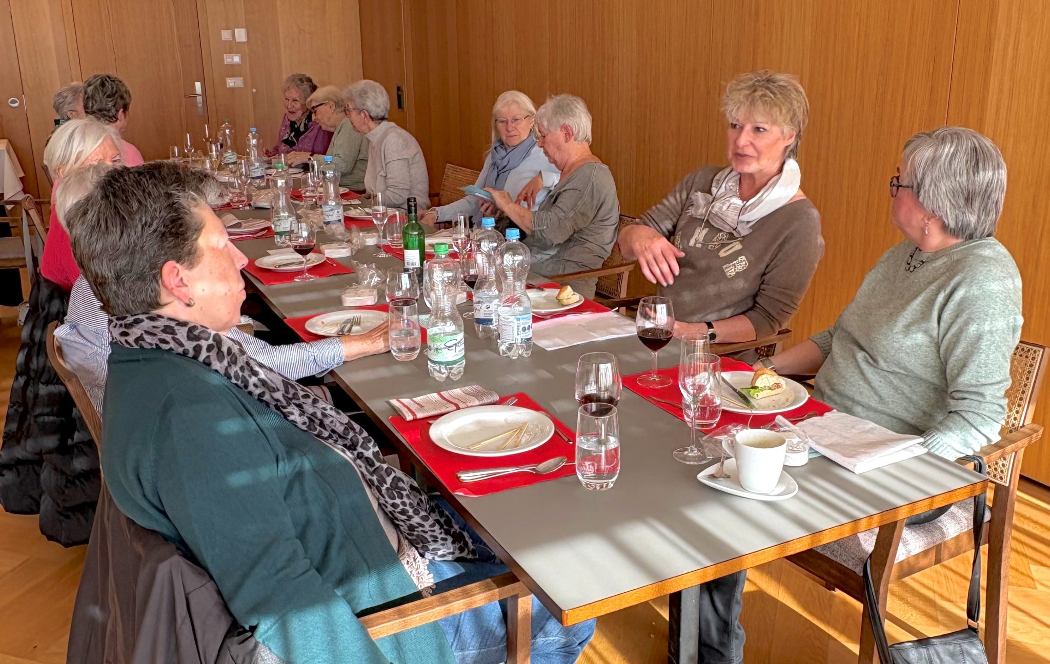 Jahresversammlung_web