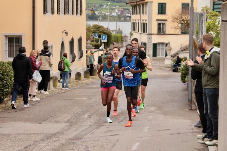 Marathon 26, Lydia Cheruto_web